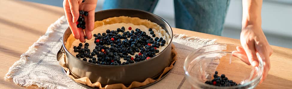 Cómo preparar un molde para cheesecake