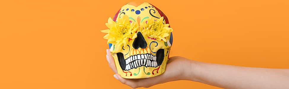 Halloween vs Dia de Los Muertos: the Differences