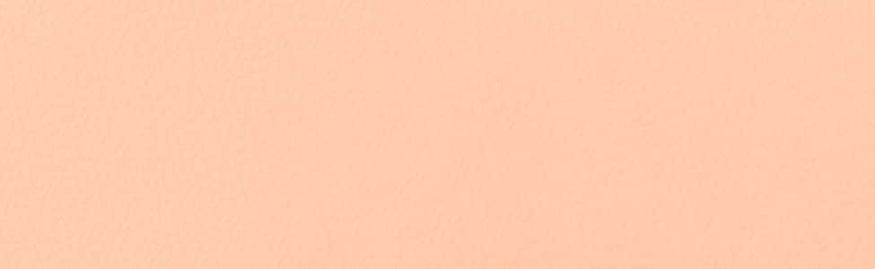 Peach fuzz, the trending color for your buttercream frosting