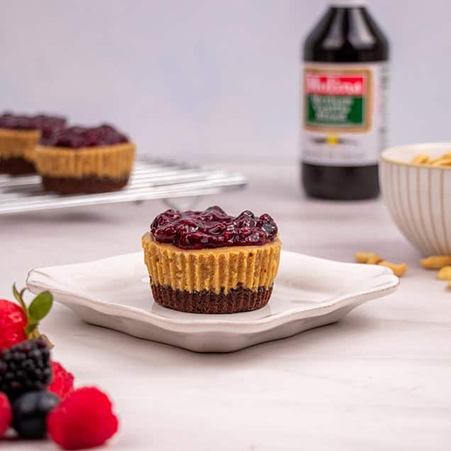 PB & JELLY CHEESECAKE BITES