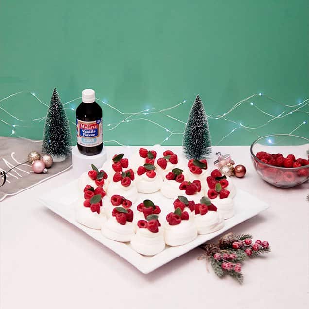 CROWN OF PAVLOVAS